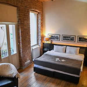 Kamer met een Queen Size Bed